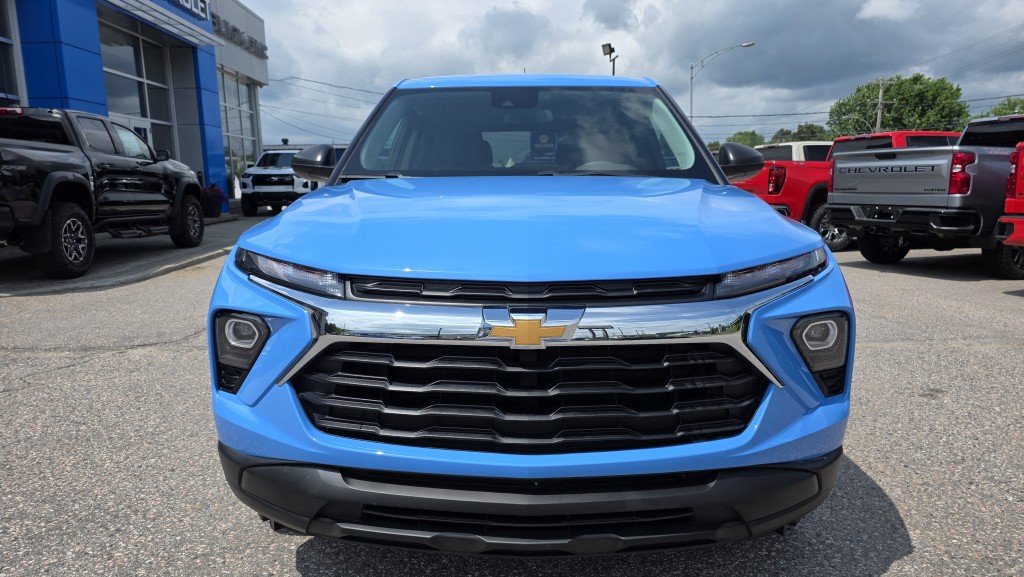 Chevrolet TrailBlazer  2024 à Mont-Laurier, Québec - 2 - w1024h768px