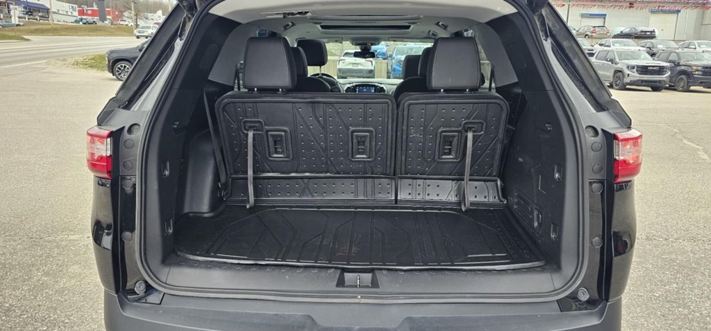 Chevrolet Traverse  2021 à Mont-Laurier, Québec - 12 - w1024h768px