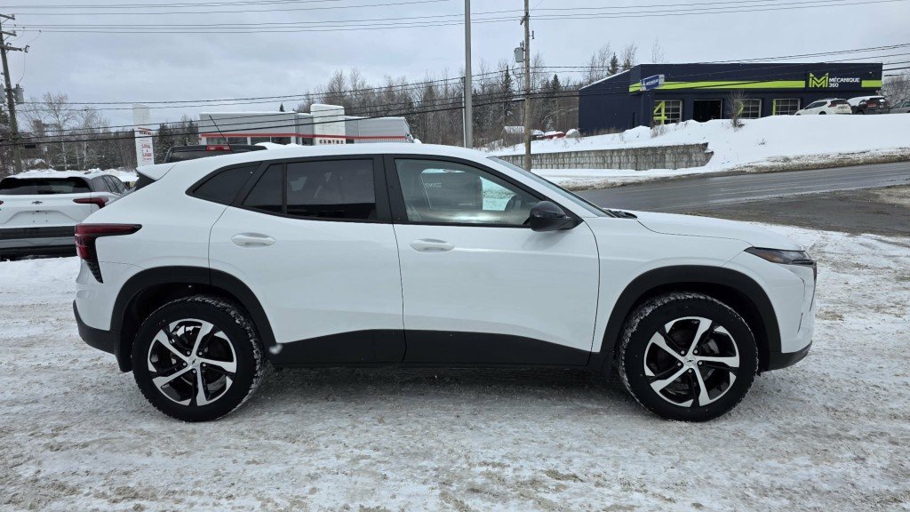Chevrolet TRAX  2024 à Mont-Laurier, Québec - 4 - w1024h768px