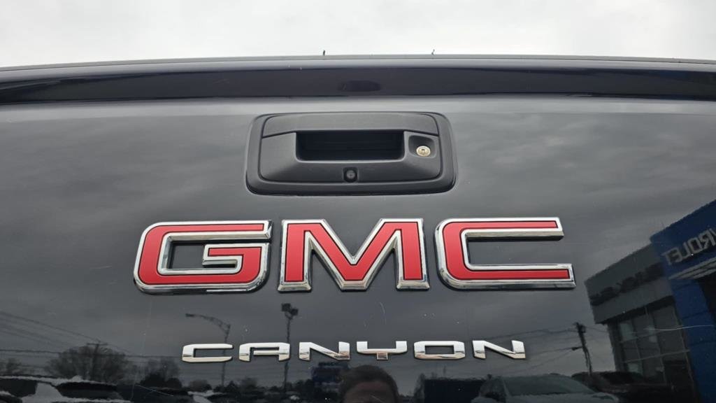 2021 GMC Canyon in Mont-Laurier, Quebec - 9 - w1024h768px