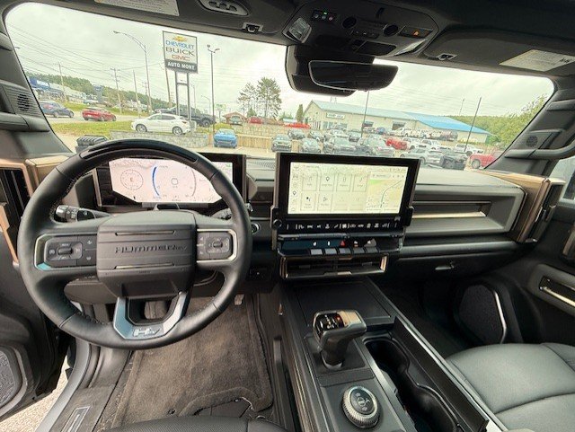 2024 GMC HUMMER EV in Mont-Laurier, Quebec - 6 - w1024h768px