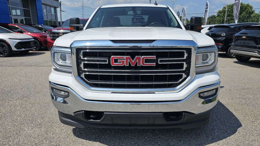 GMC Sierra 1500  2017 à Mont-Laurier, Québec - 2 - w1024h768px