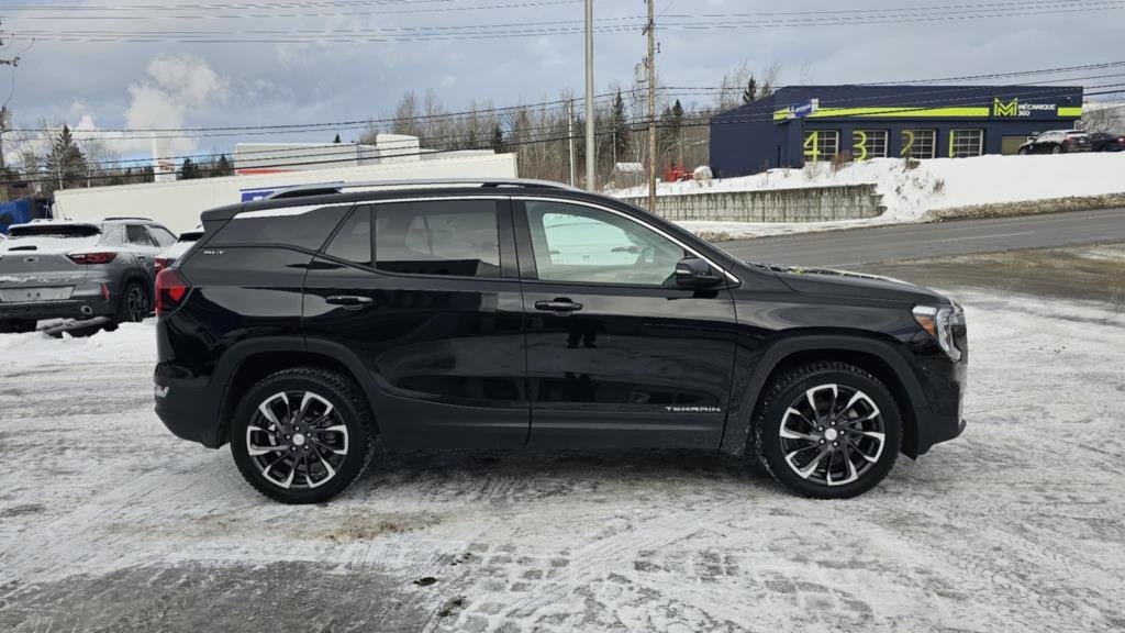 GMC Terrain  2022 à Mont-Laurier, Québec - 4 - w1024h768px