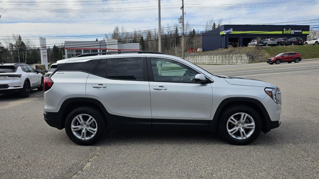 GMC Terrain  2022 à Mont-Laurier, Québec - 4 - w1024h768px