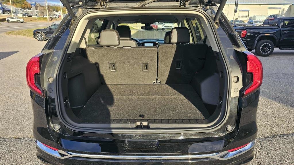 GMC Terrain  2022 à Mont-Laurier, Québec - 10 - w1024h768px