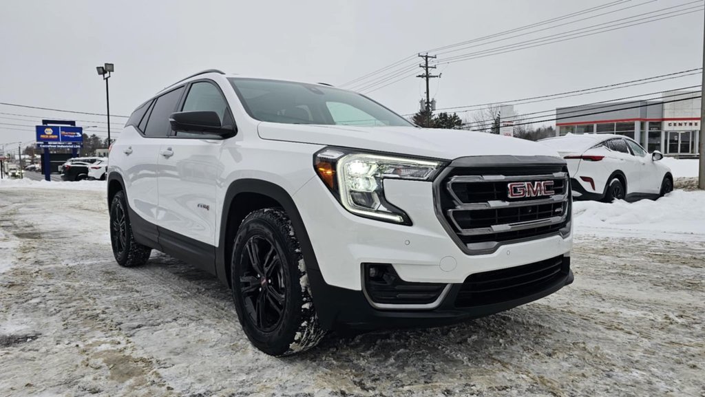 2024 GMC Terrain in Mont-Laurier, Quebec - 3 - w1024h768px