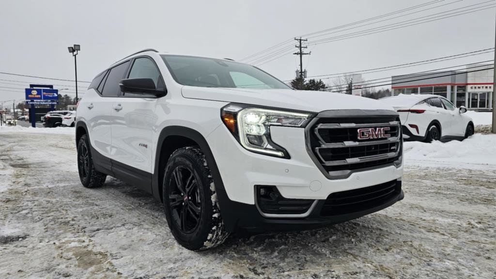 GMC Terrain  2024 à Mont-Laurier, Québec - 3 - w1024h768px