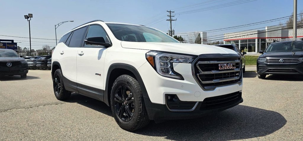 GMC Terrain  2024 à Mont-Laurier, Québec - 3 - w1024h768px