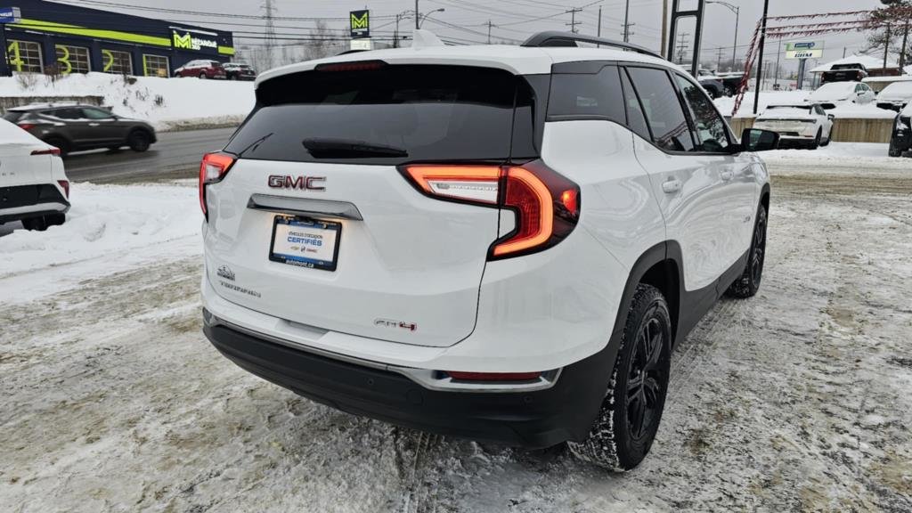 GMC Terrain  2024 à Mont-Laurier, Québec - 6 - w1024h768px