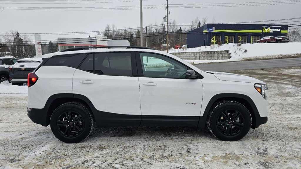 2024 GMC Terrain in Mont-Laurier, Quebec - 4 - w1024h768px