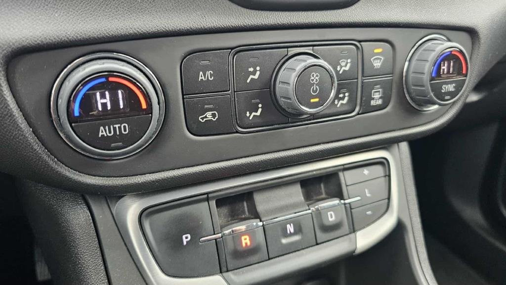 GMC Terrain  2024 à Mont-Laurier, Québec - 36 - w1024h768px