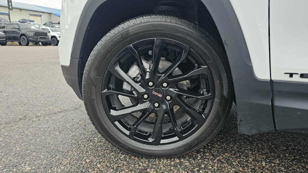 GMC Terrain  2024 à Mont-Laurier, Québec - 18 - w1024h768px