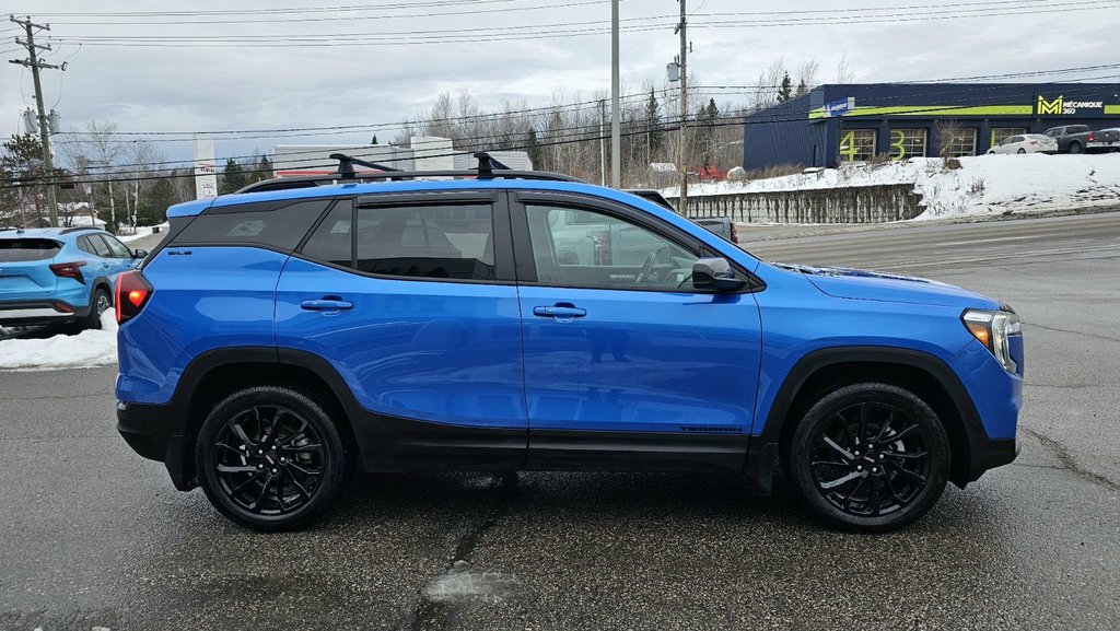 GMC Terrain  2024 à Mont-Laurier, Québec - 4 - w1024h768px