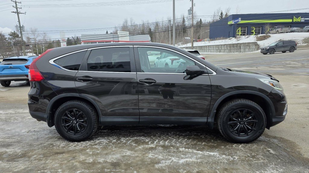 2015 Honda CR-V in Mont-Laurier, Quebec - 4 - w1024h768px