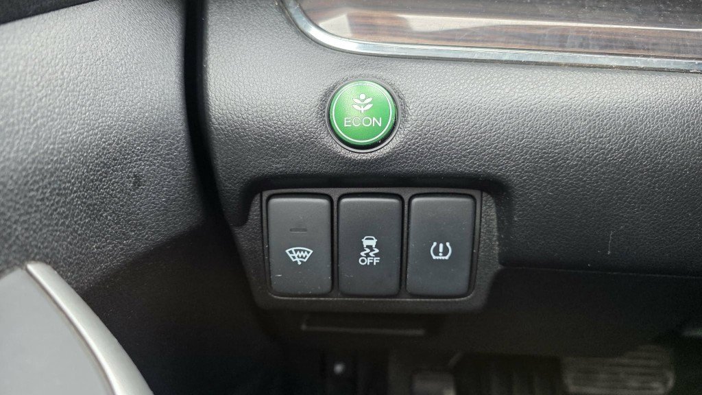 2015 Honda CR-V in Mont-Laurier, Quebec - 24 - w1024h768px