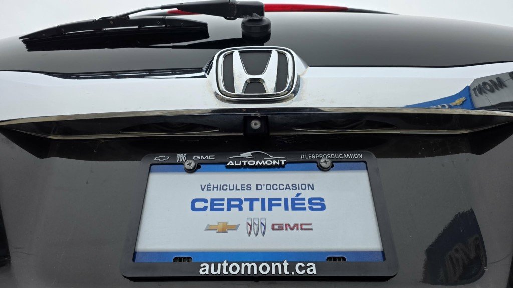 2015 Honda CR-V in Mont-Laurier, Quebec - 8 - w1024h768px
