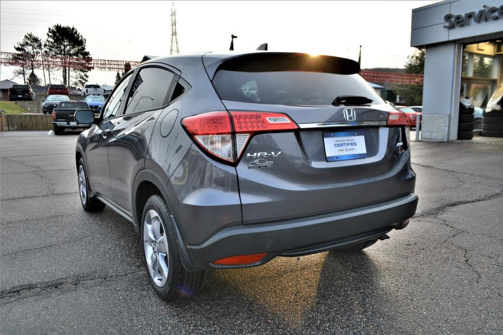 Honda HR-V  2021 à Mont-Laurier, Québec - 12 - w1024h768px