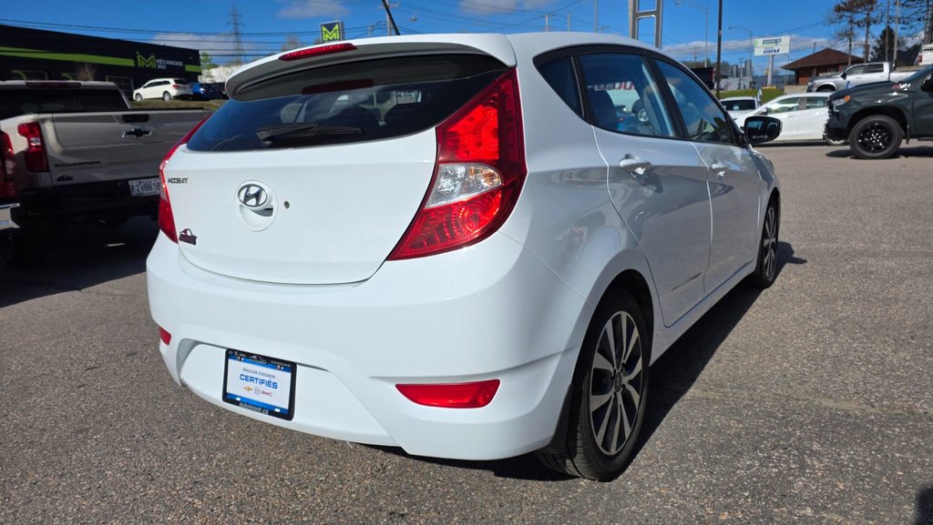 2017 Hyundai Accent in Mont-Laurier, Quebec - 6 - w1024h768px