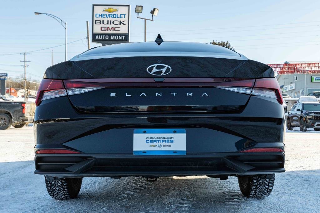 Hyundai Elantra  2022 à Mont-Laurier, Québec - 7 - w1024h768px