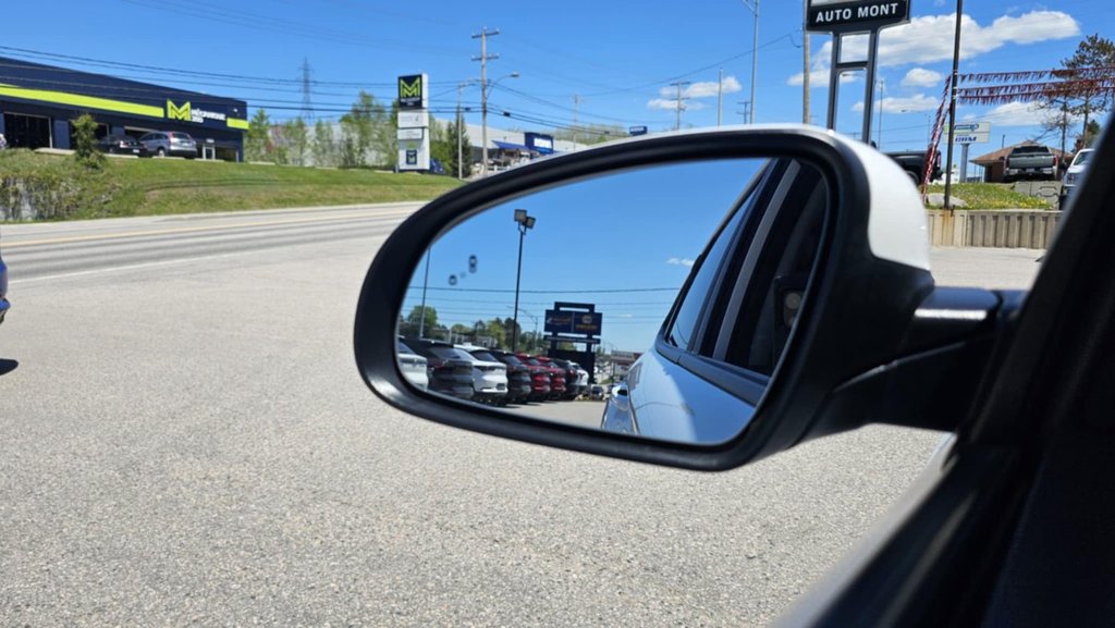 Hyundai Kona  2023 à Mont-Laurier, Québec - 25 - w1024h768px