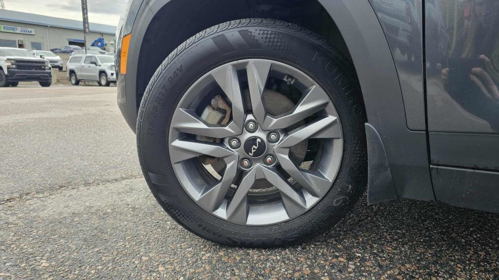 Kia Seltos  2023 à Mont-Laurier, Québec - 15 - w1024h768px
