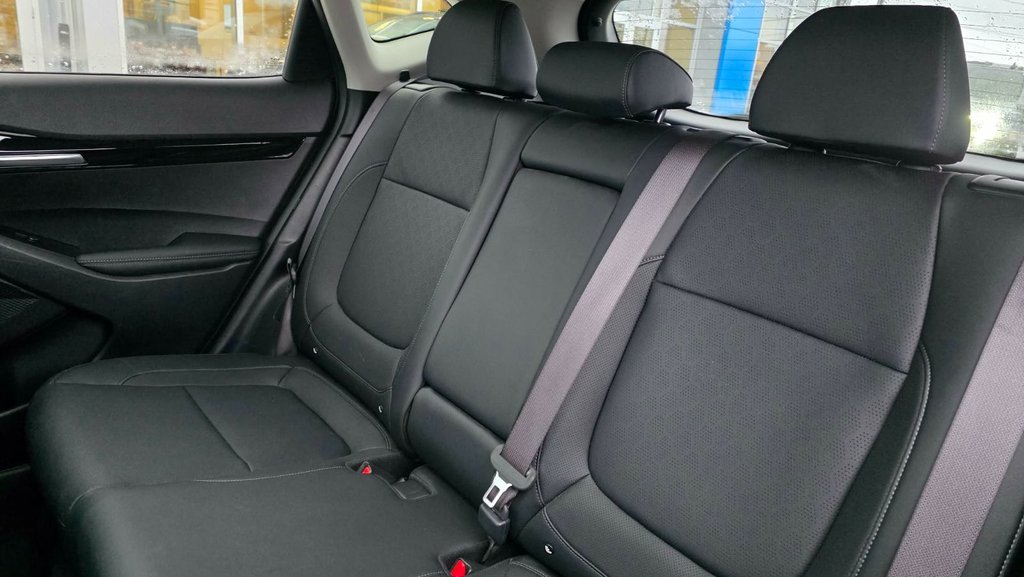 Kia Seltos  2023 à Mont-Laurier, Québec - 16 - w1024h768px