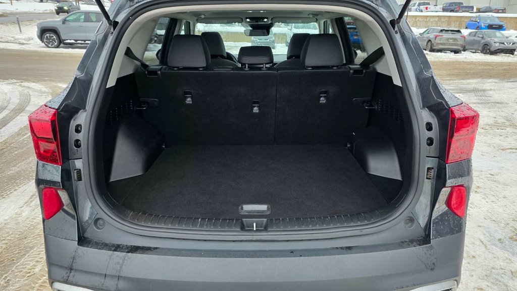 Kia Seltos  2023 à Mont-Laurier, Québec - 9 - w1024h768px