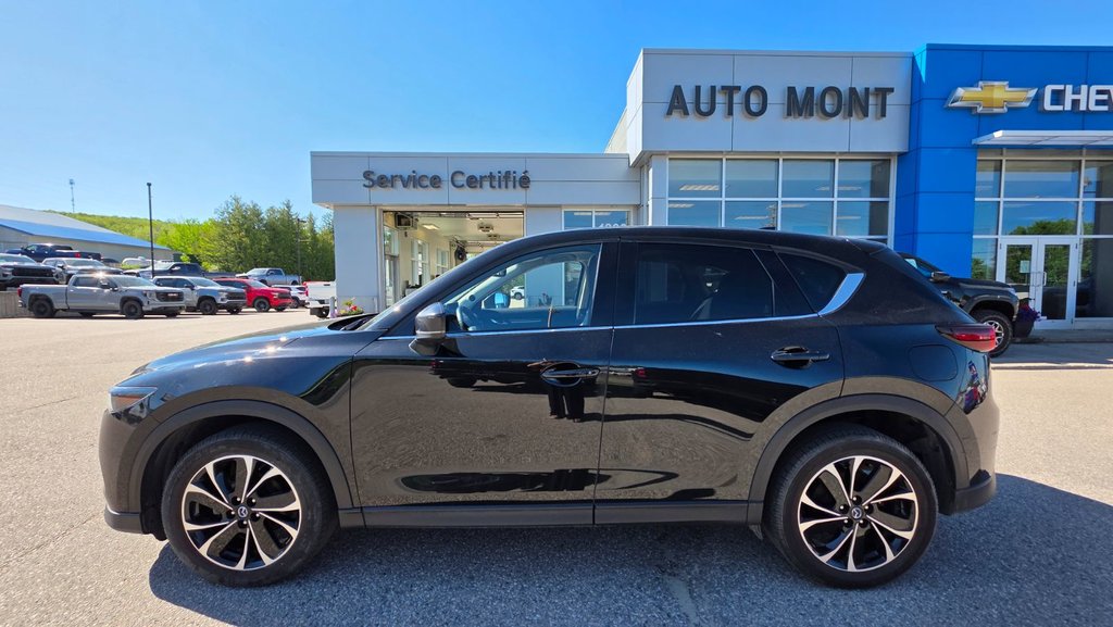 2023 Mazda CX-5 in Mont-Laurier, Quebec - 14 - w1024h768px