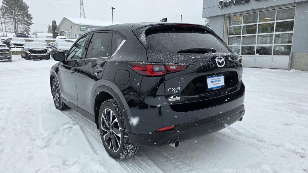 Mazda CX-5  2023 à Mont-Laurier, Québec - 13 - w1024h768px