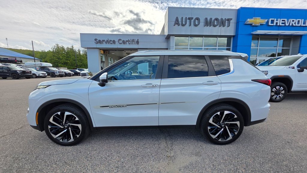 Mitsubishi Outlander  2022 à Mont-Laurier, Québec - 14 - w1024h768px