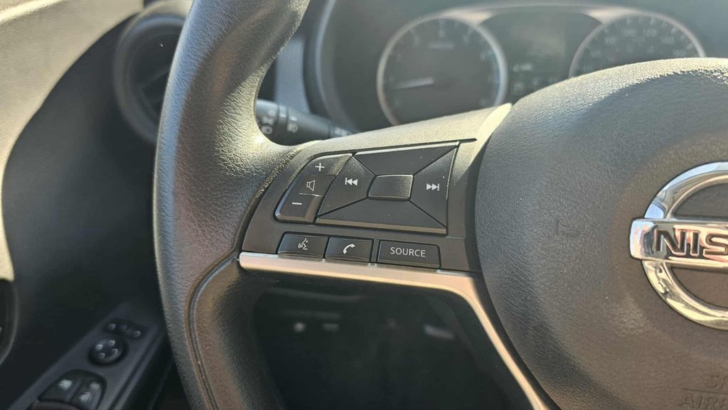 2019 Nissan Kicks in Mont-Laurier, Quebec - 24 - w1024h768px