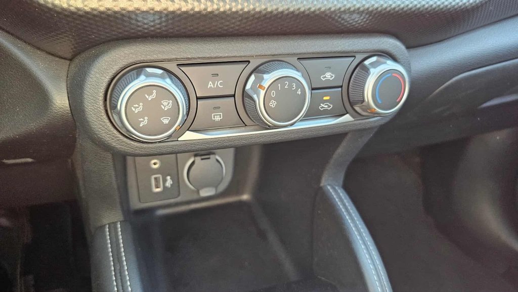 2019 Nissan Kicks in Mont-Laurier, Quebec - 28 - w1024h768px
