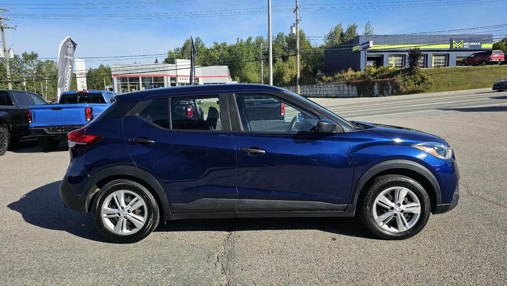 2019 Nissan Kicks in Mont-Laurier, Quebec - 4 - w1024h768px