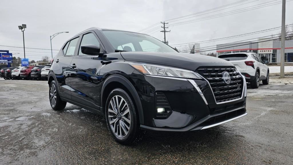 Nissan KICKS  2023 à Mont-Laurier, Québec - 3 - w1024h768px