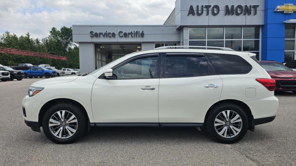 2018 Nissan Pathfinder in Mont-Laurier, Quebec - 13 - w1024h768px