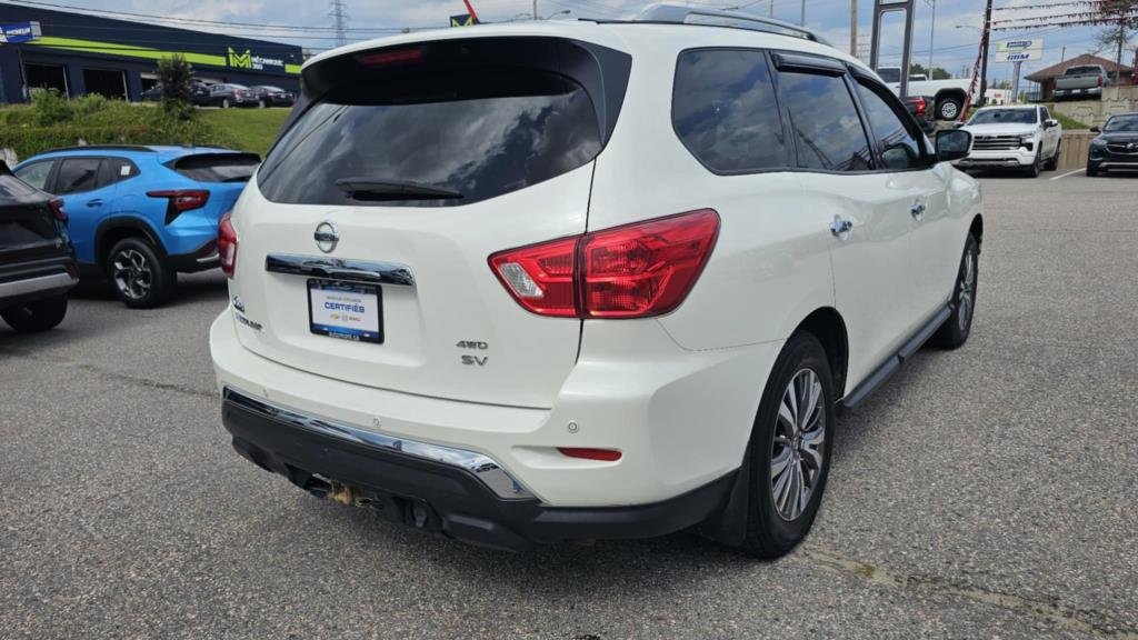 2018 Nissan Pathfinder in Mont-Laurier, Quebec - 6 - w1024h768px