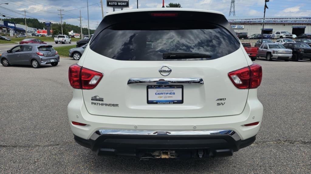 2018 Nissan Pathfinder in Mont-Laurier, Quebec - 7 - w1024h768px