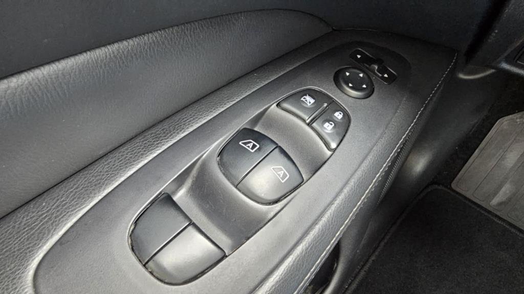 2018 Nissan Pathfinder in Mont-Laurier, Quebec - 24 - w1024h768px