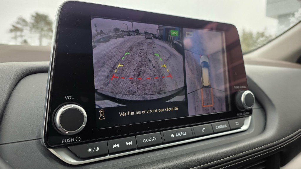 Nissan Rogue  2023 à Mont-Laurier, Québec - 31 - w1024h768px