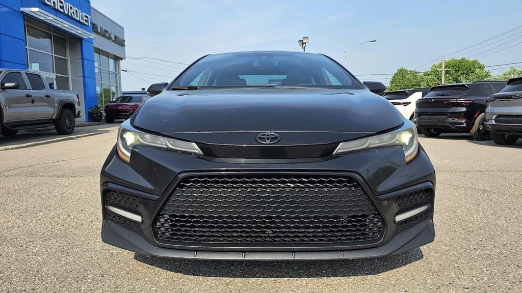 Toyota Corolla  2021 à Mont-Laurier, Québec - 2 - w1024h768px