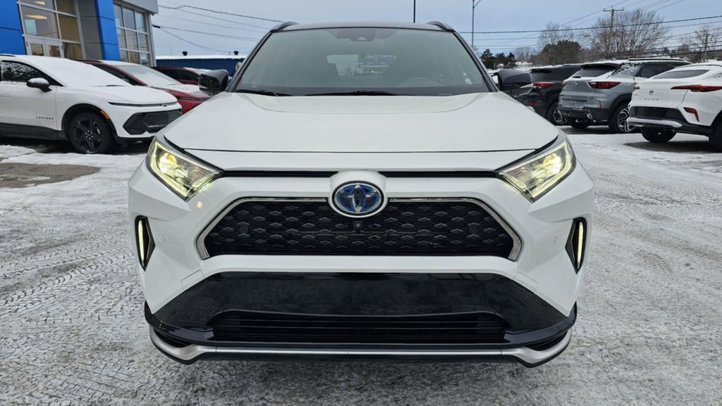 Toyota RAV4  2021 à Mont-Laurier, Québec - 2 - w1024h768px