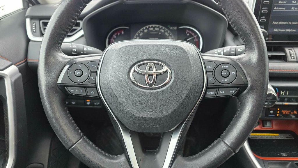Toyota RAV4  2021 à Mont-Laurier, Québec - 25 - w1024h768px