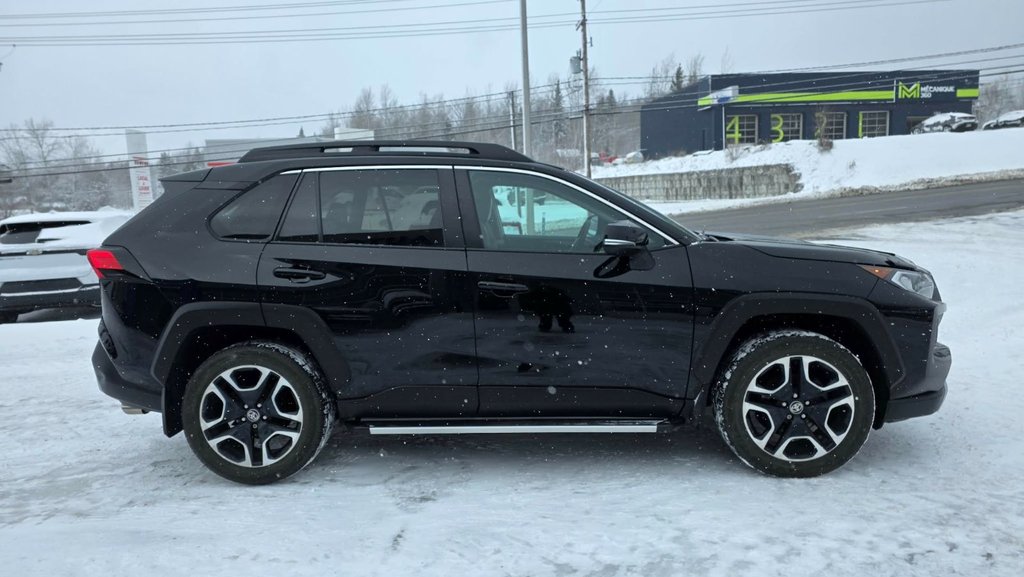 Toyota RAV4  2021 à Mont-Laurier, Québec - 4 - w1024h768px