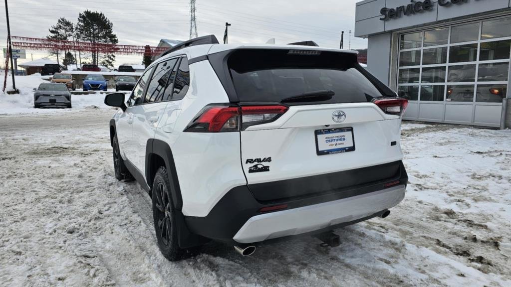 2022 Toyota RAV4 in Mont-Laurier, Quebec - 13 - w1024h768px