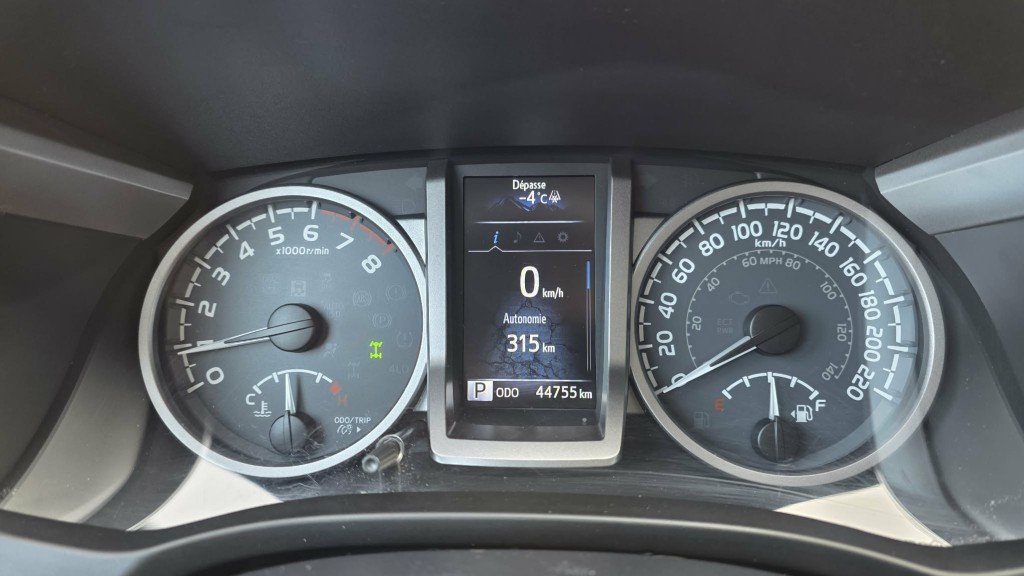 2017 Toyota TACOMA in Mont-Laurier, Quebec - 27 - w1024h768px