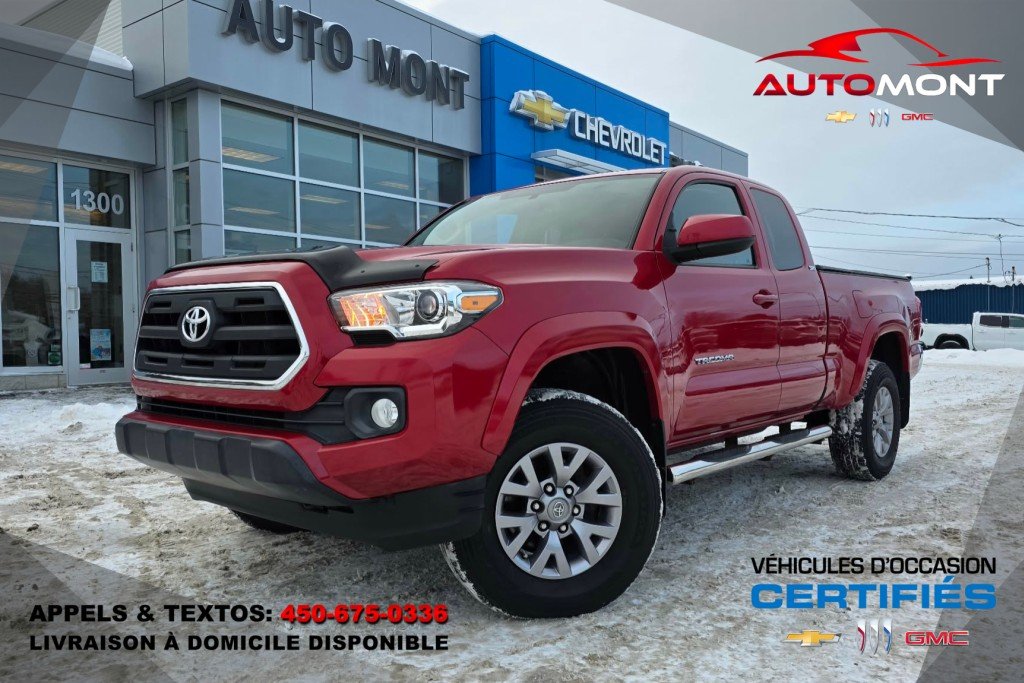 2017 Toyota TACOMA in Mont-Laurier, Quebec - 1 - w1024h768px