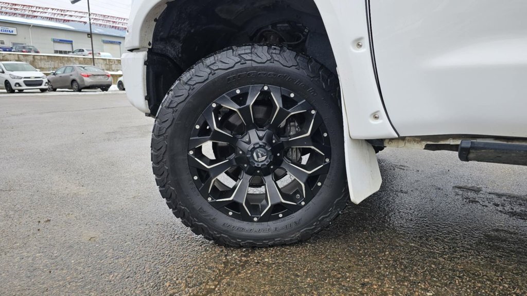 2018 Toyota Tundra in Mont-Laurier, Quebec - 15 - w1024h768px