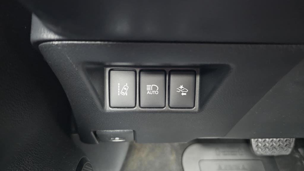 Toyota Yaris 5-dr  2018 à Mont-Laurier, Québec - 22 - w1024h768px