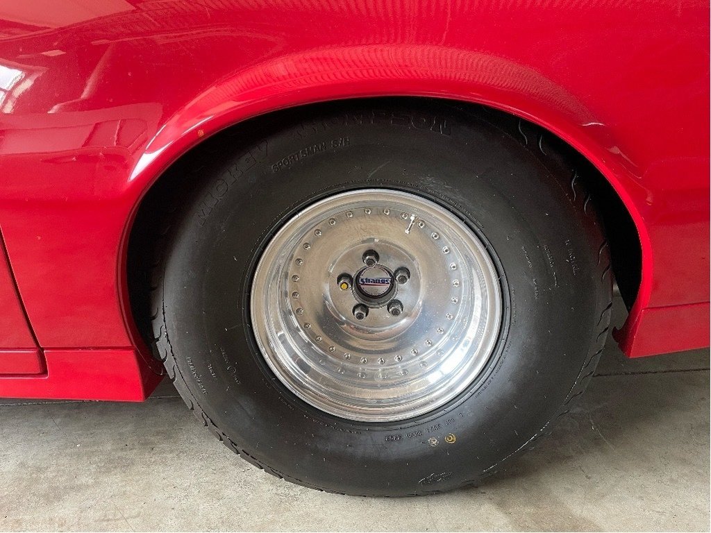 1982 Chevrolet Camaro Z28 in Niagara Falls, Ontario - 7 - w1024h768px