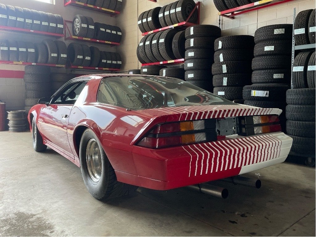 1982 Chevrolet Camaro Z28 in Niagara Falls, Ontario - 6 - w1024h768px